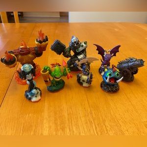 Skylanders giants 8 pack